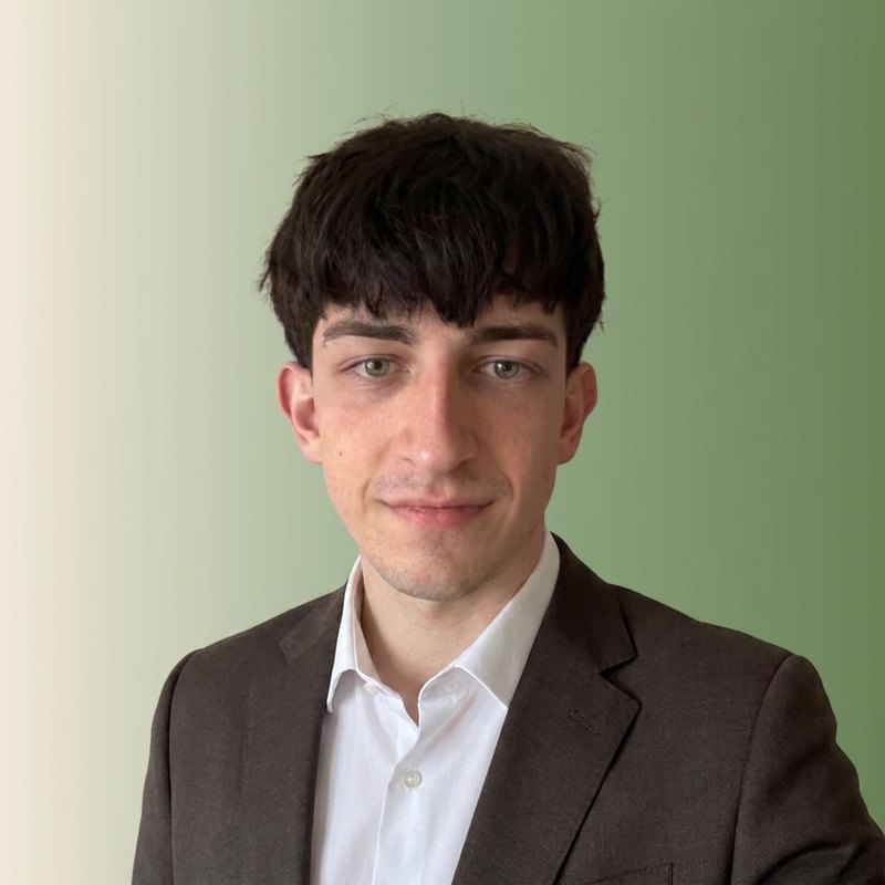 Michał Tomaszewski — founder of Soar AI, AI automation specialist